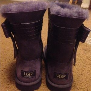 Neon- Ugg boots with purple bow on side